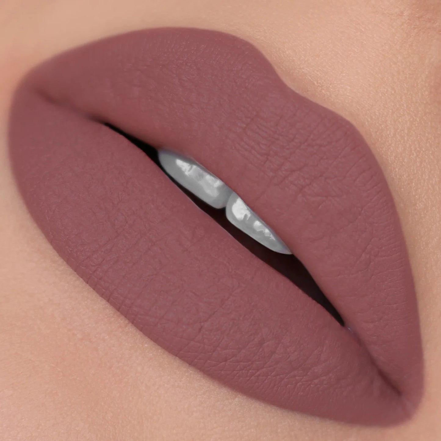 BE BELLA Bella Luxe Lipstick