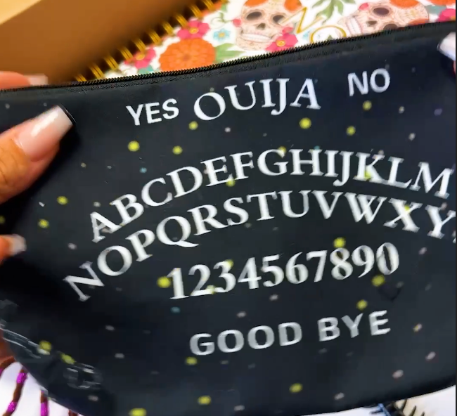 Spooky Mystery Scoop Grab Bag!
