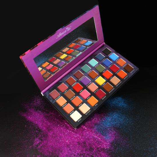 AMORUS Noir Fatale Eyeshadow Palette