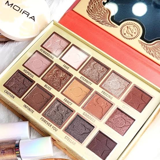 Moira Chasing Eternity Palette