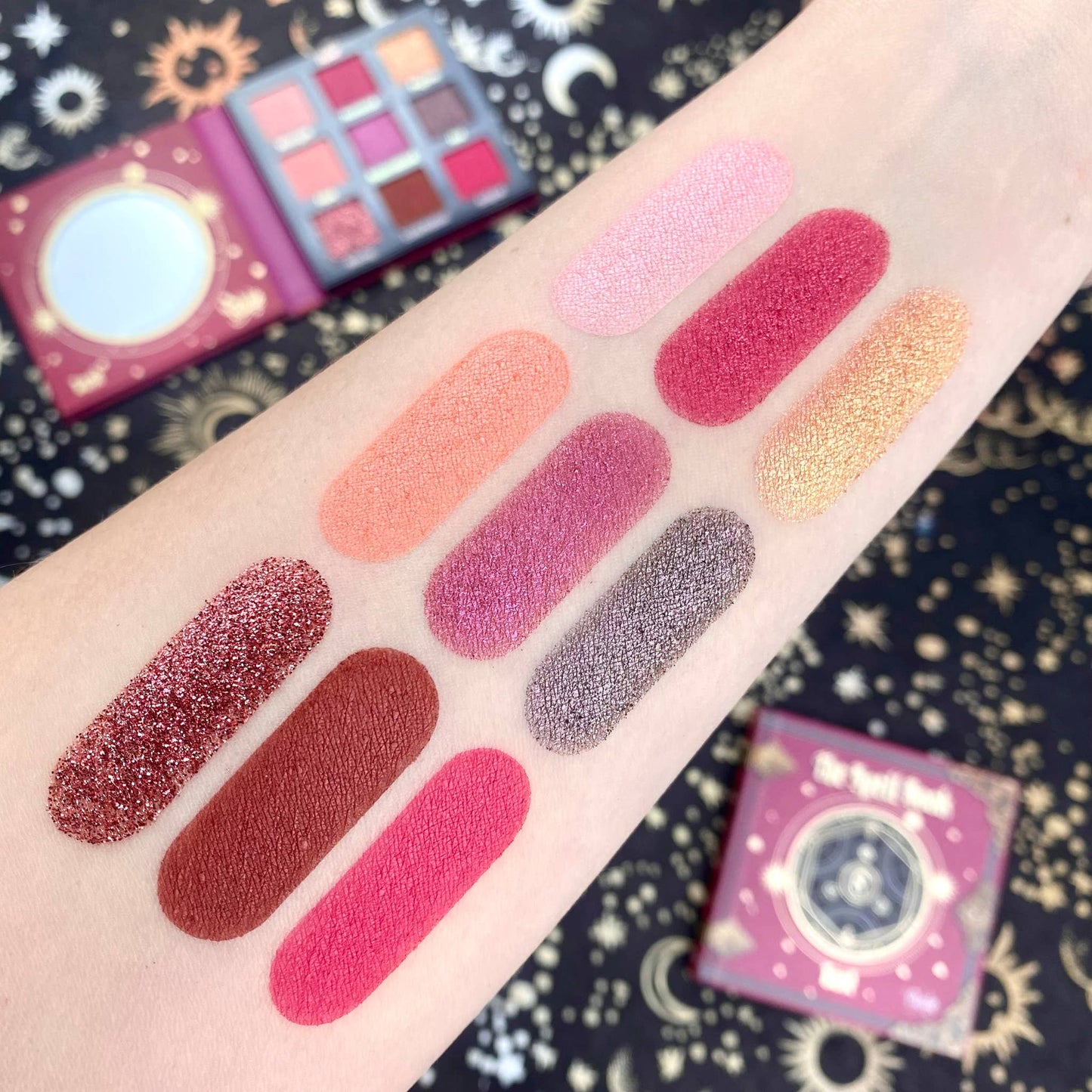 RUDE - The Spell Book Smooth and Blendable Eyeshadow Palette